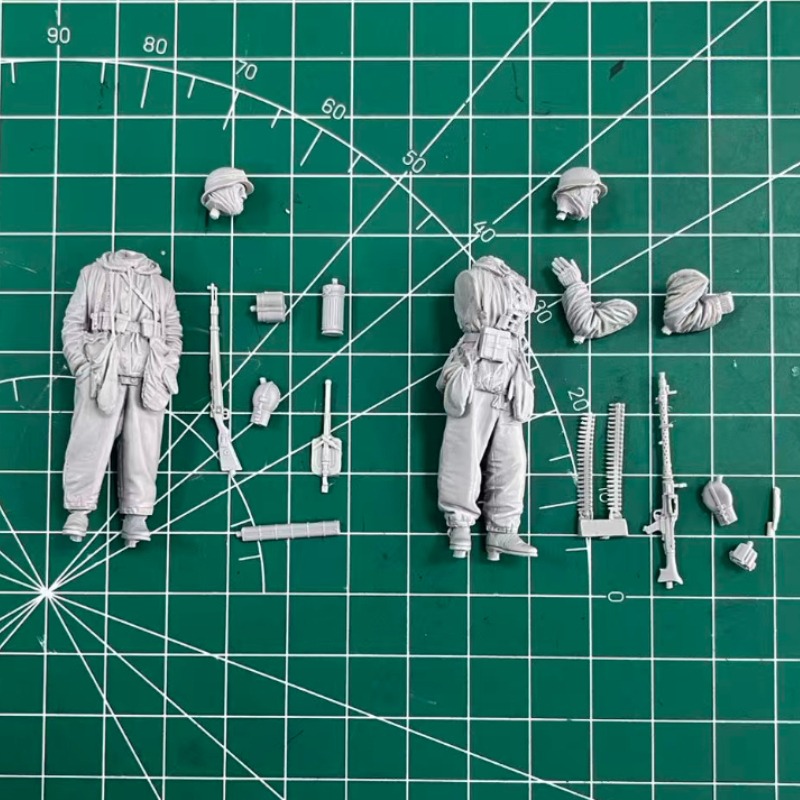 1/35 สเกล ดายแคสท์เรซิ่นฟิกเกอ - Model Kit Weapons บทวิจารณ์และราคา