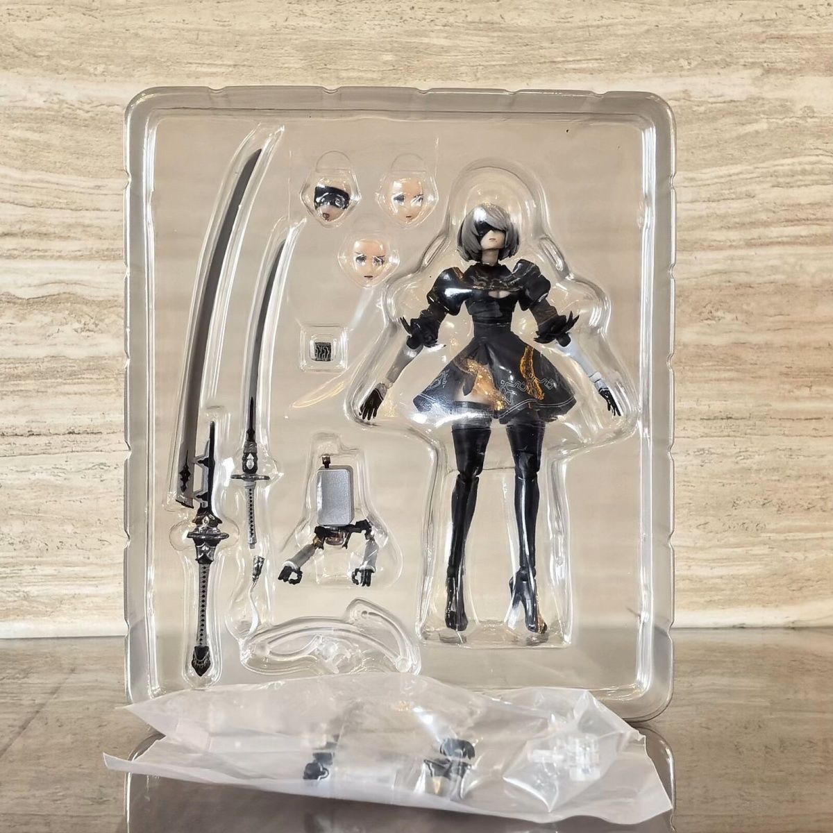 มีสินค้าในสต็อก ฟิกเกอร์แอคชั่ - Model Kit Nier Automata บทวิจารณ์และราคา