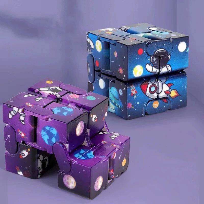 ลูกบาศก์มายากลพลิกได้ไม่จำกัด  - Model Kit Infinite Dimension บทวิจารณ์และราคา